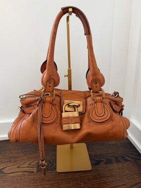 Vintage Chloe Paddington - great vintage condition brown with gold tone padlock